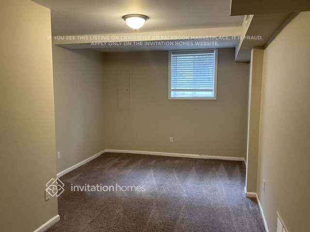 Building Photo - 5531 Wild Cherry Dr SW