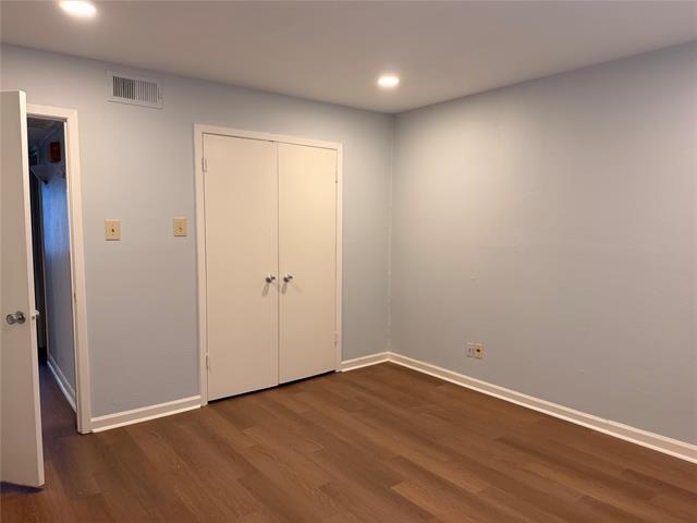 Building Photo - 10650 Steppington Dr