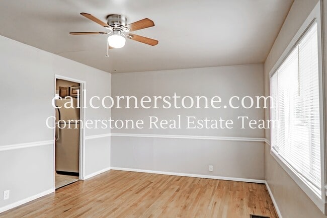 Building Photo - 1223 Rockwood Ave