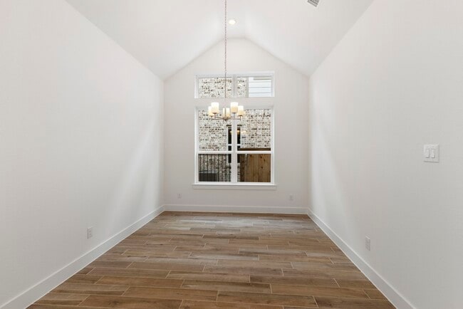 Building Photo - 8011 Fenway Hts Dr