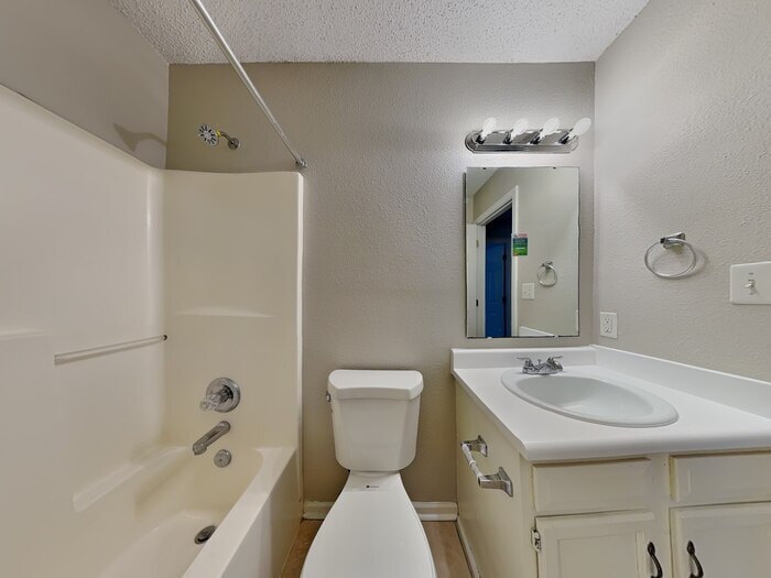 Building Photo - 409 Bridgestone Dr