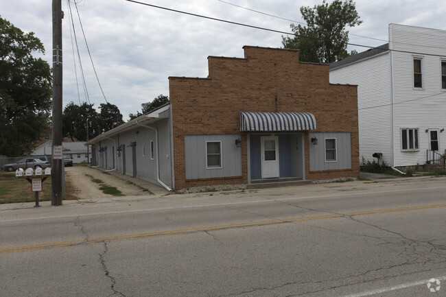 Building Photo - 106 S State St