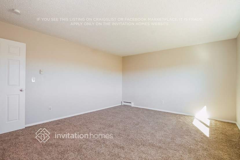 Building Photo - 1024 S Waco Way