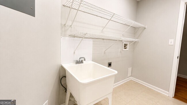 Building Photo - 216 Turnbridge Cir