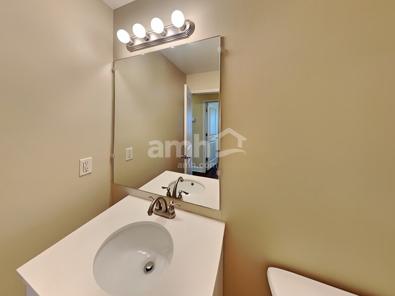 Building Photo - 1667 Antebellum Dr
