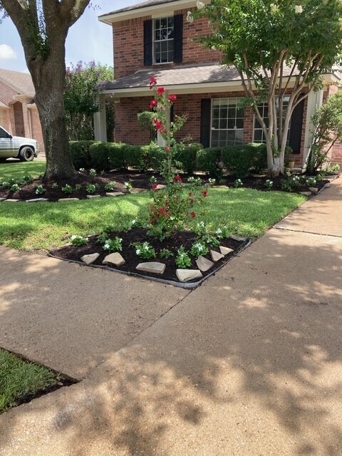 Building Photo - 22730 Tara Way Dr