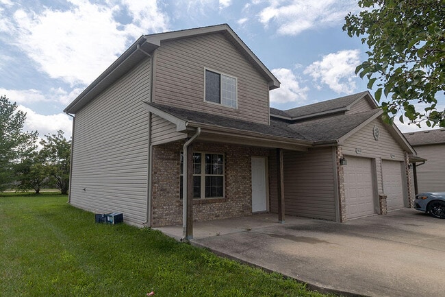 Building Photo - 3910 Snowy Owl Dr