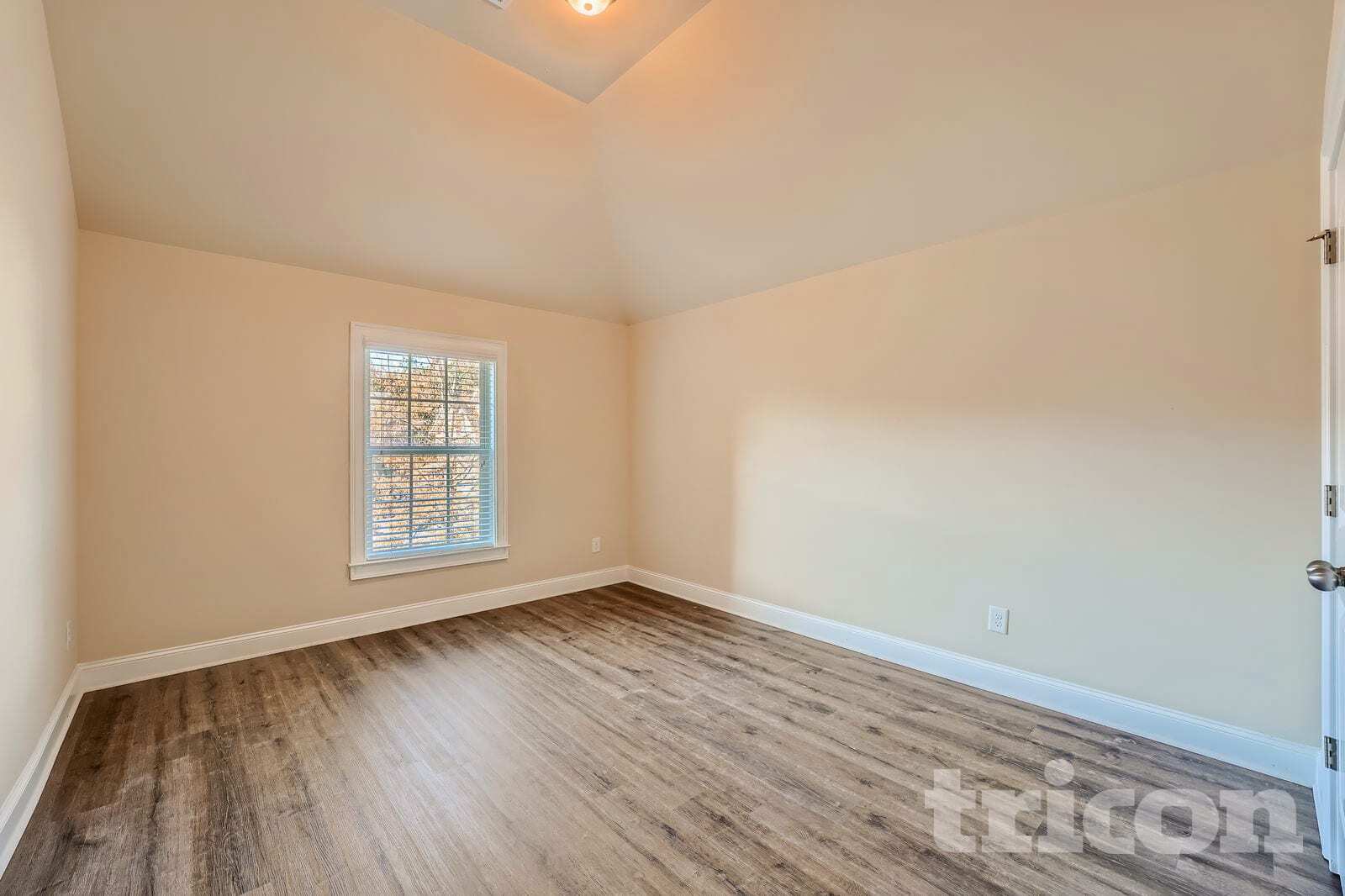 Building Photo - 296 Prescott Dr