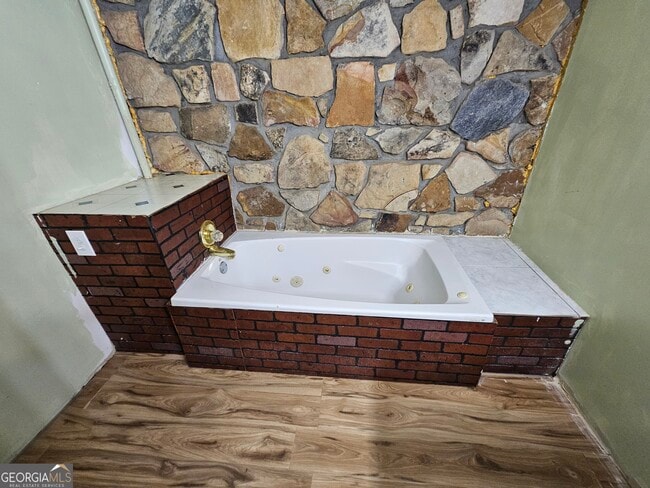 Building Photo - 1252 Lawrenceville-Suwanee Rd