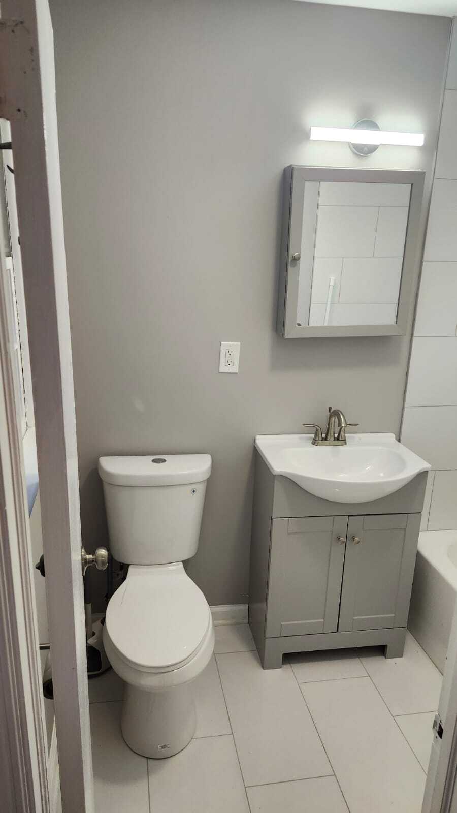 Building Photo - 17 Union Ave