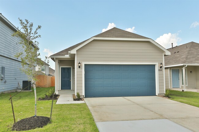 Building Photo - 2528 Westslope Dr