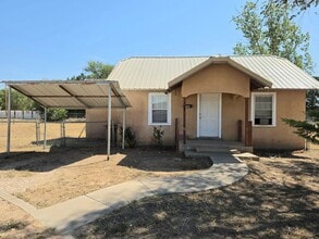 Building Photo - 708 Redwine Quincy