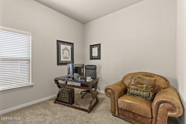 Building Photo - 3648 Grand Bahamas Dr