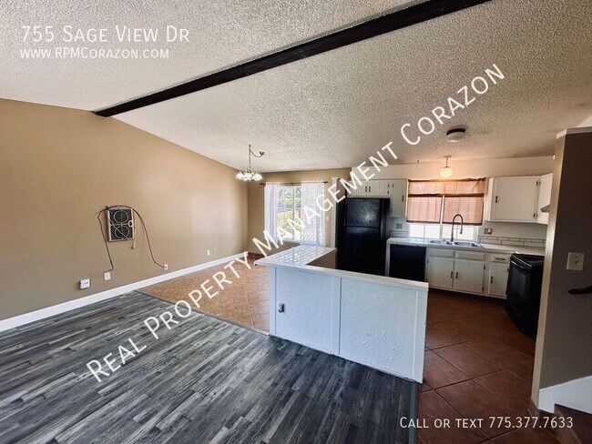 Building Photo - 755 Sage View Dr