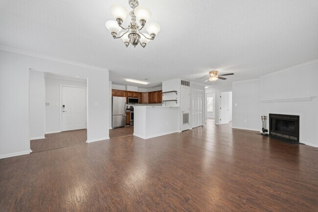 Building Photo - 205 Westover Ave