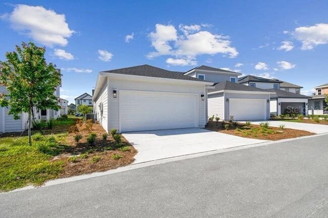 Building Photo - 3077 Voyager Ave