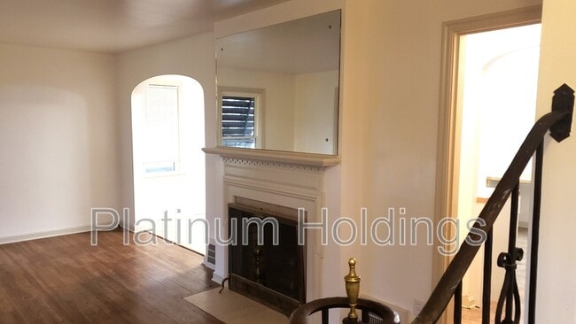 Building Photo - 3781 Northwood Rd