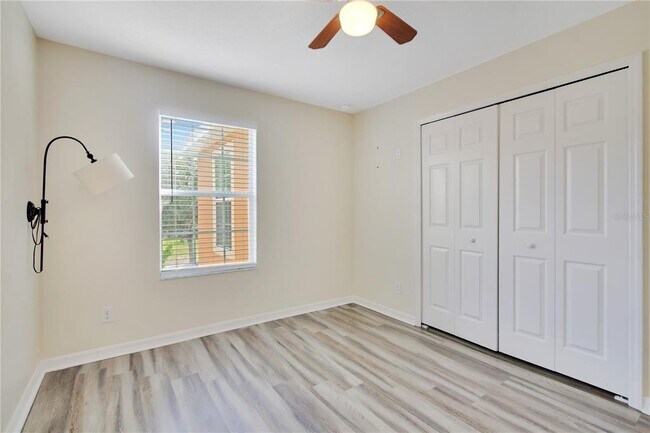 Building Photo - 2905 Sunstone Dr