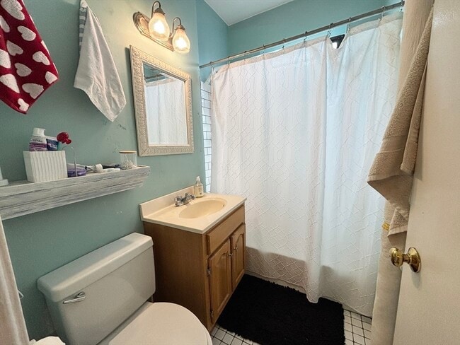 Building Photo - 145 Englewood Ave