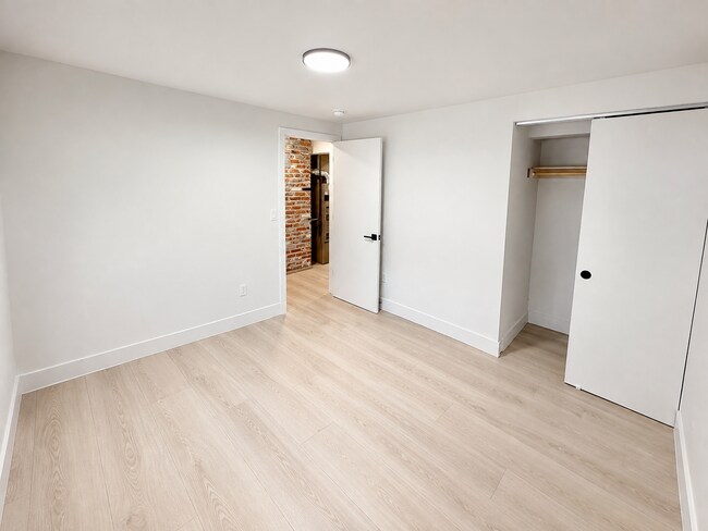 Building Photo - 7407 SW 36th Ave