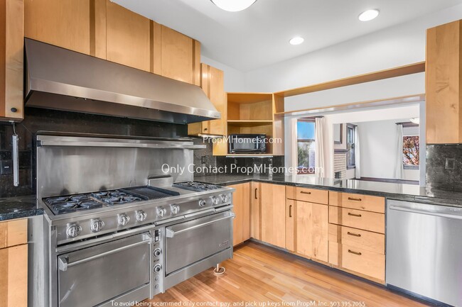 Building Photo - Spacious Large Sanctuary in SE Portland’s ...