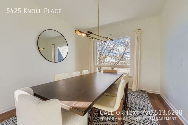 Building Photo - 5425 E Knoll Pl