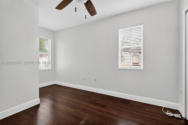 Building Photo - 12989 SW 30th Ct