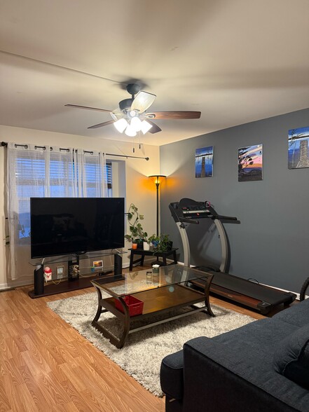 Building Photo - 116 Vincent Cir