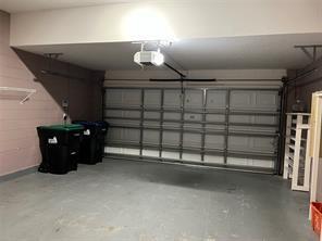 Building Photo - 11037 Creighton Dr