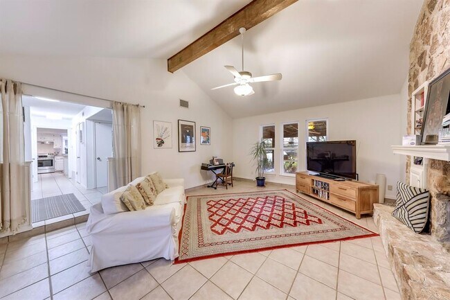 Building Photo - 11418 Pradera Dr