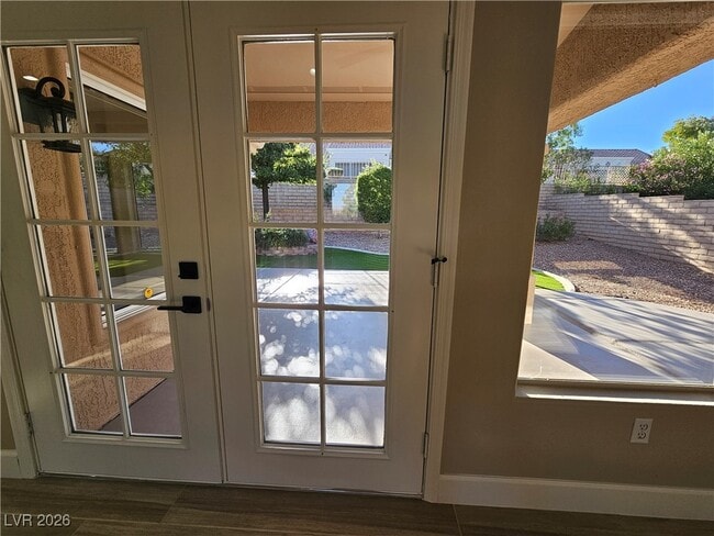 Building Photo - 3033 Isaac River Dr