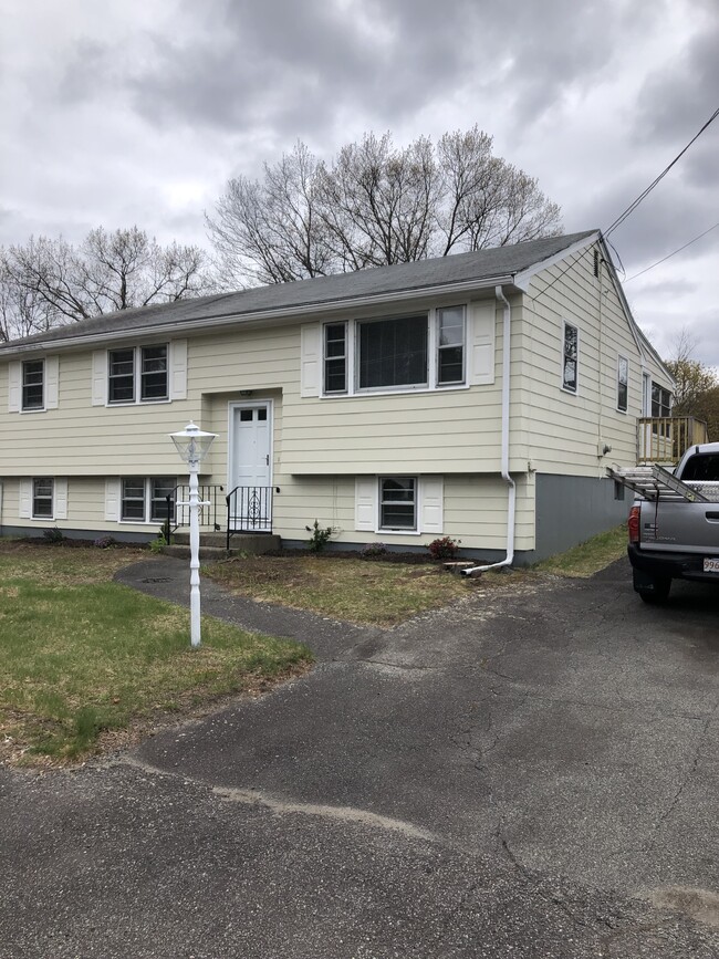 Building Photo - 16 Harjean Rd