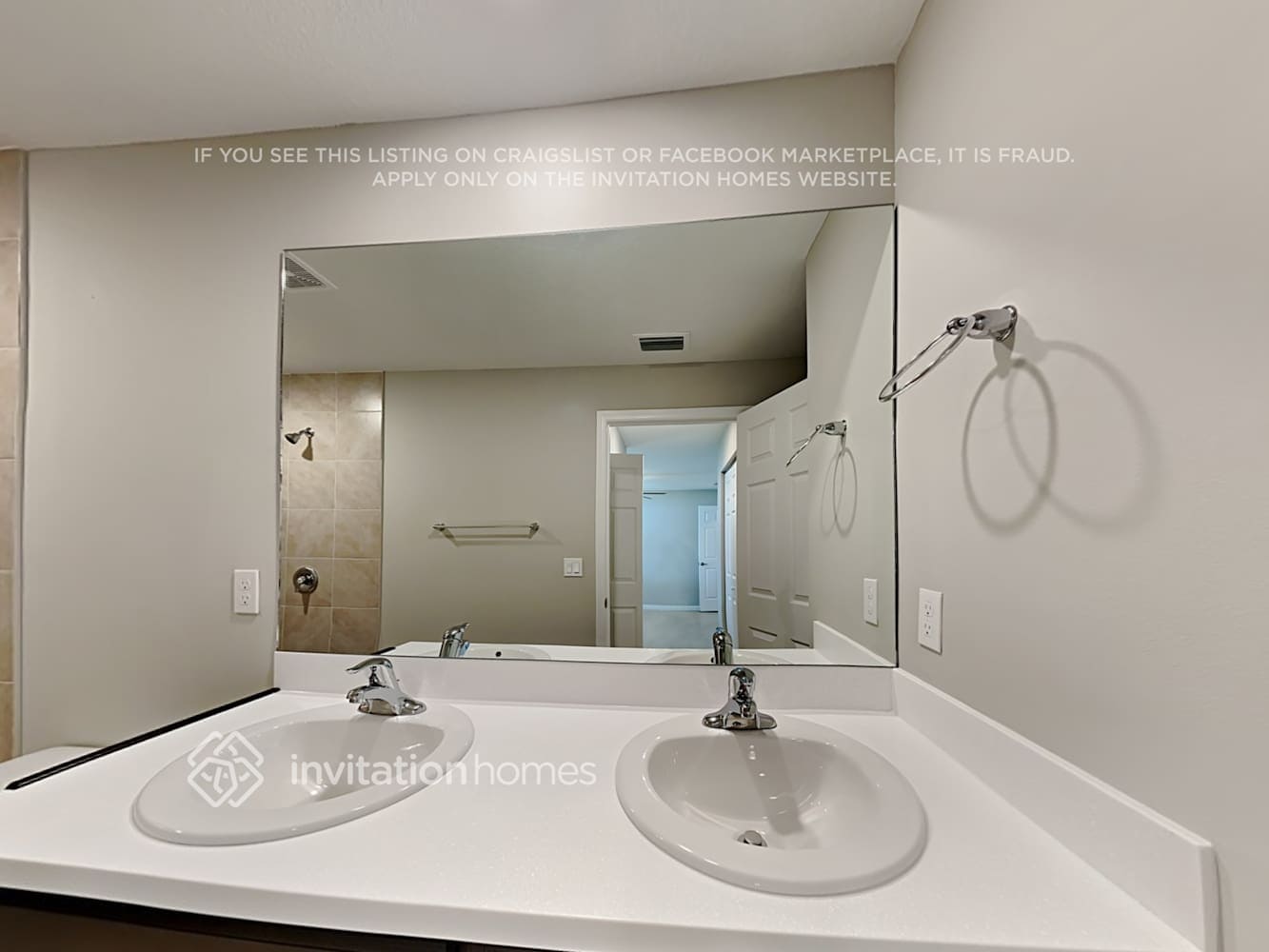 Building Photo - 1081 SW Macao Ave