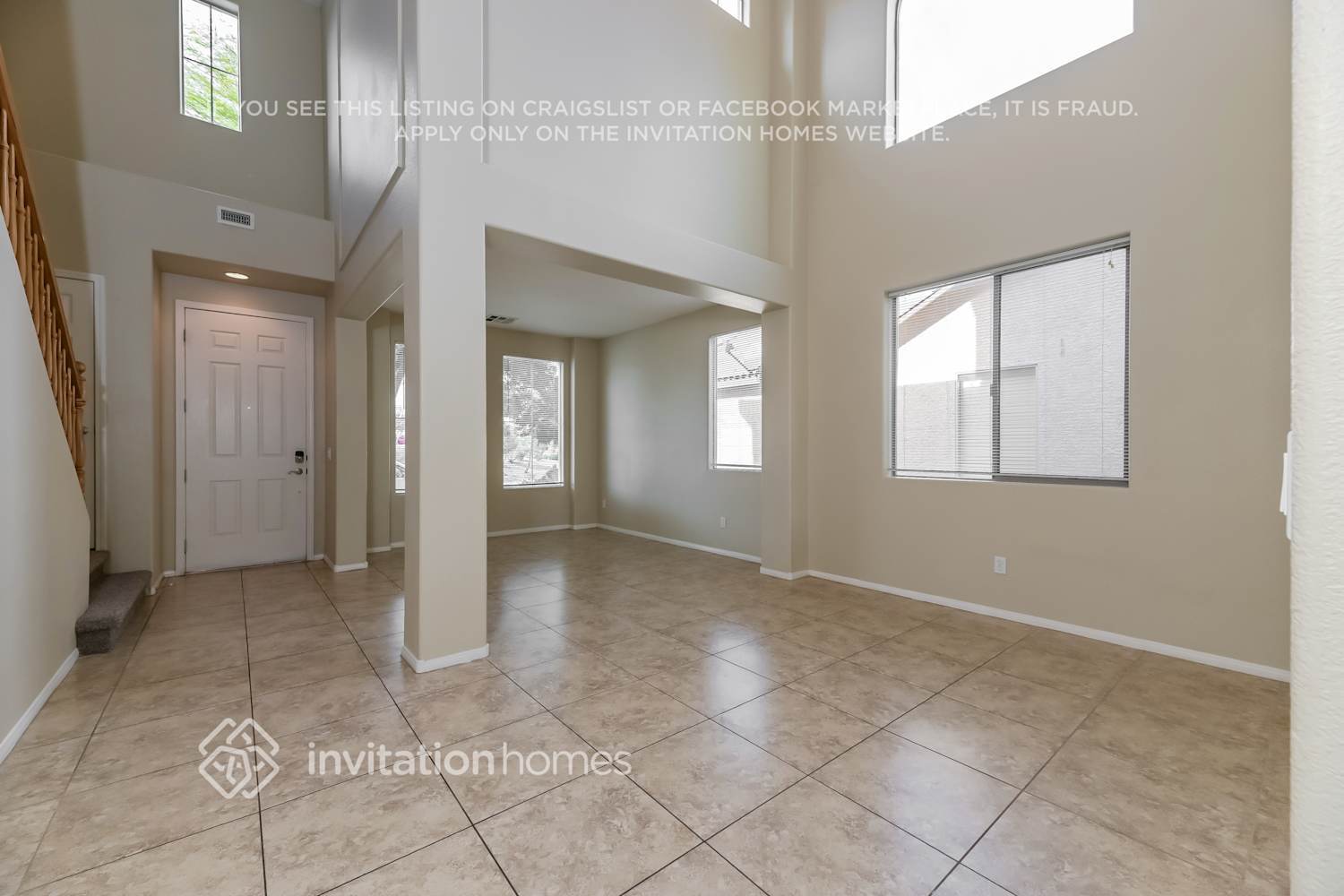 Building Photo - 1290 Cornet St