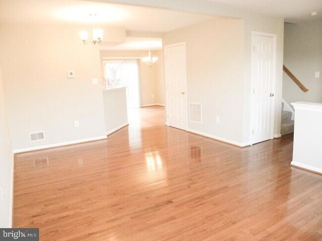 Building Photo - 14311 Newbern Loop