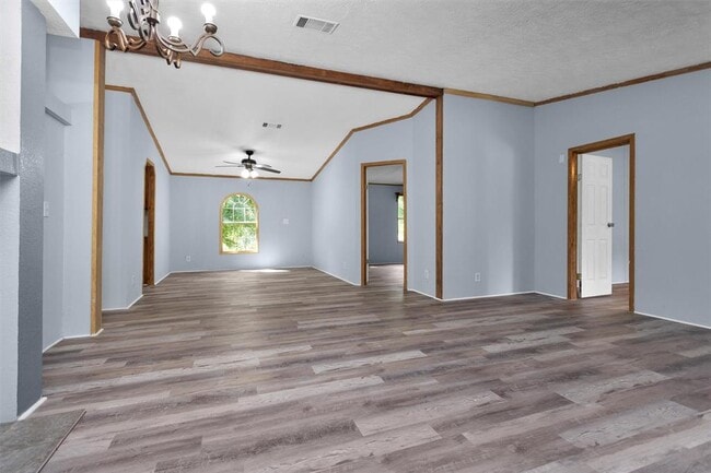 Building Photo - 1001 County Line Rd