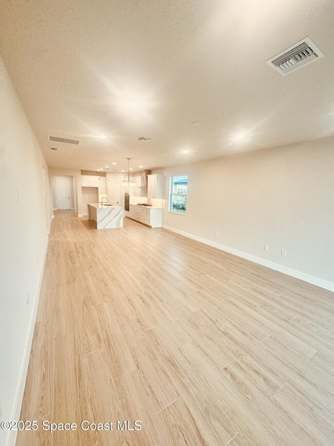 Building Photo - 8538 Rocard Ct
