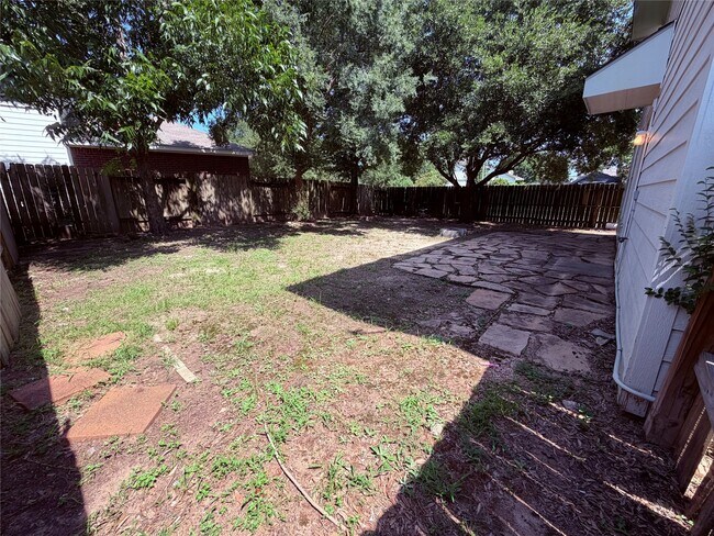 Building Photo - 18919 Ayston Dr
