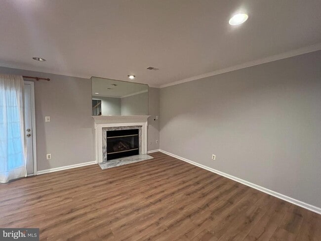 Building Photo - 12002 Lisa Marie Ct