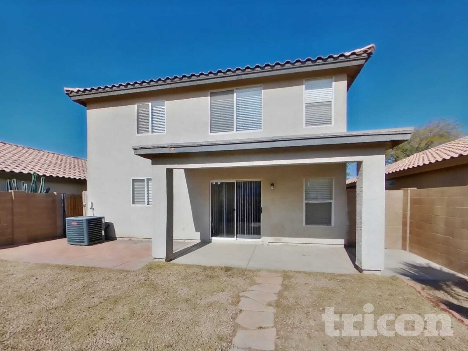 Building Photo - 11229 W Devonshire Ave