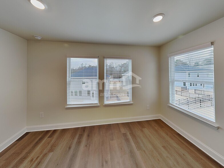 Building Photo - 3545 Shane Hill Rd SW