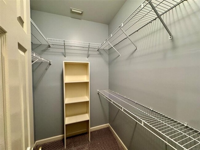 Building Photo - 2630 Aimee Dr