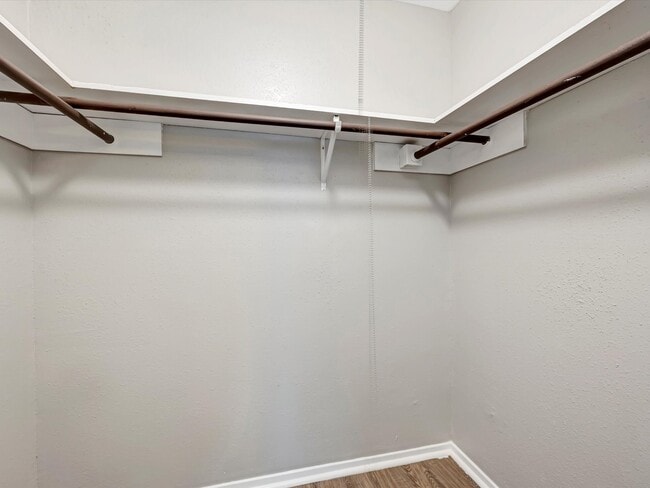 Building Photo - 2312 Meade Ct