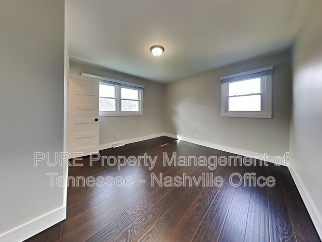 Building Photo - 510 Spring Ln