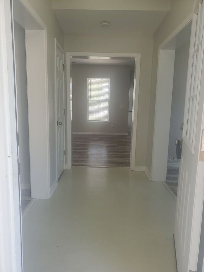Building Photo - Beautiful Home in Weatherstone