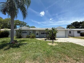 Building Photo - Available Now! Beautiful Single Family Por...