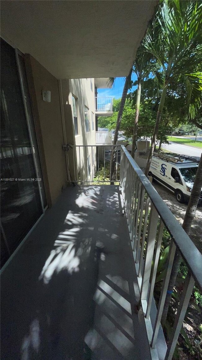 Building Photo - 1805 Sans Souci Blvd