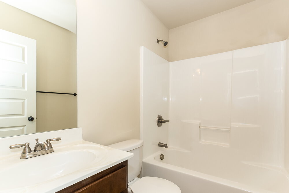 Building Photo - 576 Camano Way