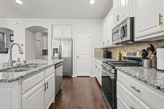 Building Photo - 3935 Cascade Sky Dr