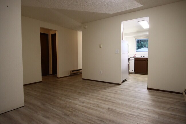 Building Photo - 17820 Smokey Point Blvd